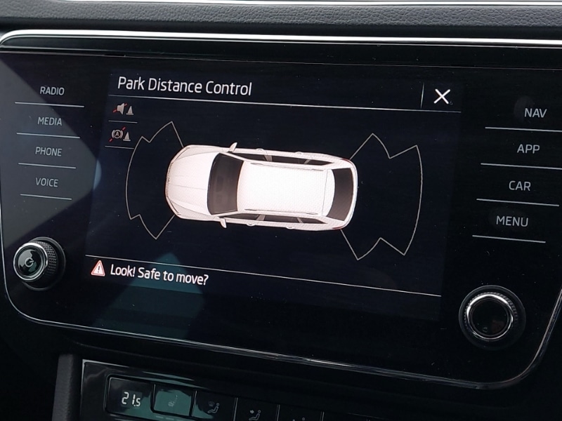 Used Skoda Superb 2023 for sale - 76951670: Photo 11