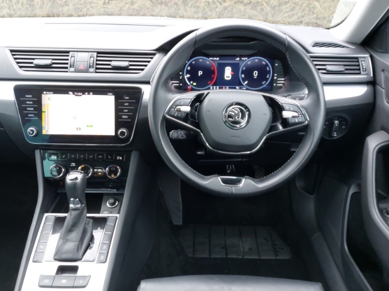 Used Skoda Superb 2023 for sale - 76951670: Photo 7