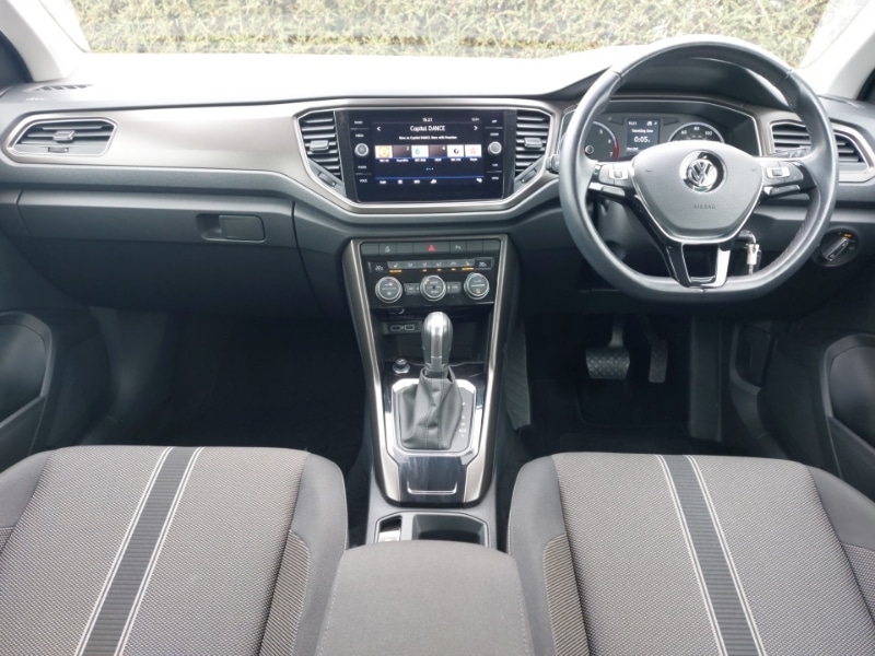 Used Volkswagen T-Roc 2018 for sale - 77992595: Photo 2