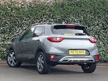 Used Kia Stonic 2025 for sale - 78634425: Photo