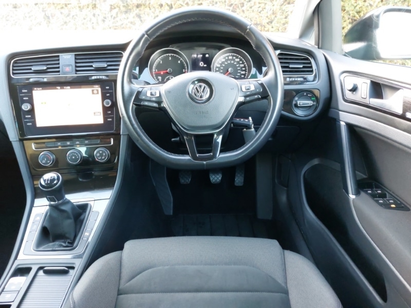 Used Volkswagen Golf 2019 for sale - 76911679: Photo 7