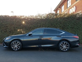 Used Lexus ES 2023 for sale - 77004646: Photo