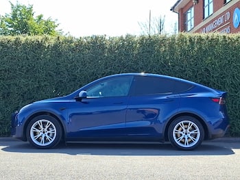 Used Tesla Model Y 2023 for sale - 79736915: Photo