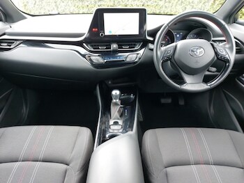 Used Toyota C-HR 2022 for sale - 78440470: Photo