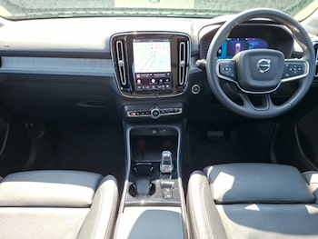 Used Volvo XC40 2025 for sale - 79517171: Photo