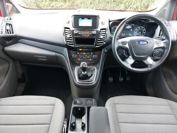 Used Ford Tourneo Connect 2022 for sale - 76055422: Photo 2