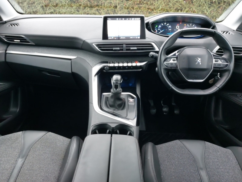 Used Peugeot 3008 2017 for sale - 76560466: Photo 2