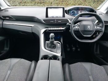 Used Peugeot 3008 2017 for sale - 76560466: Photo