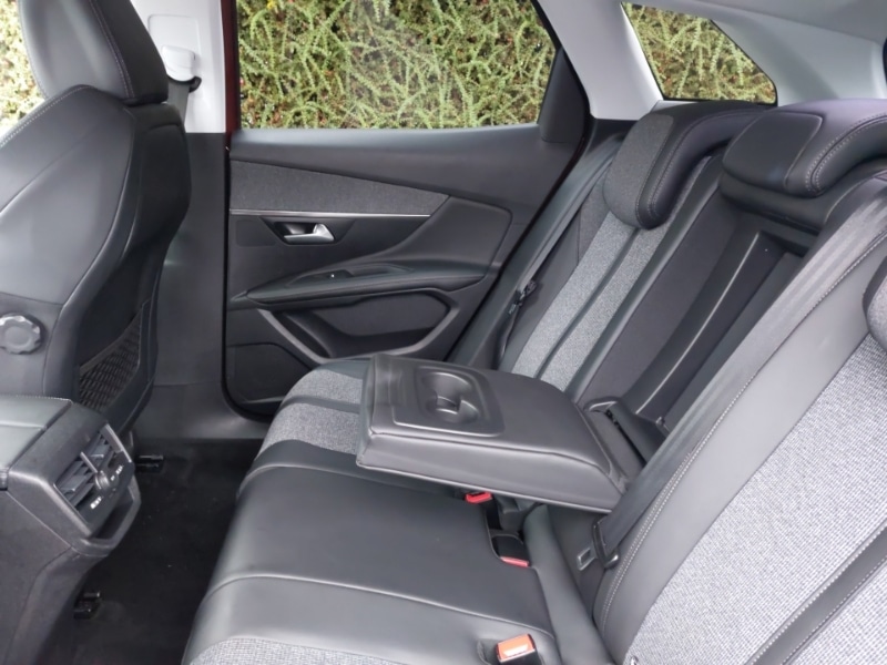 Used Peugeot 3008 2017 for sale - 76560466: Photo 6