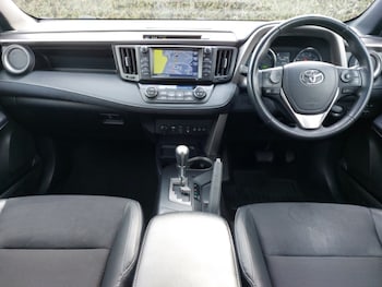 Used Toyota RAV4 2018 for sale - 79121435: Photo