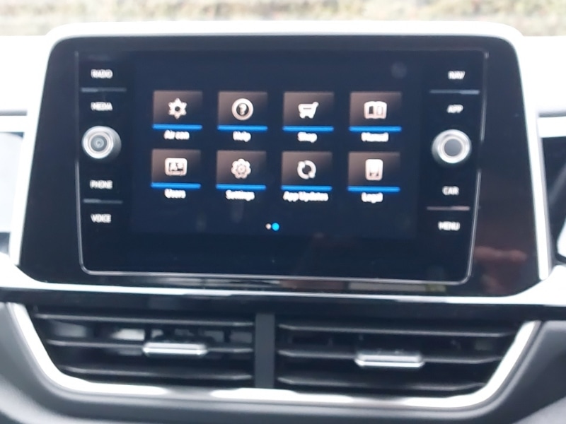 Used Volkswagen T-Roc 2025 for sale - 77299637: Photo 13