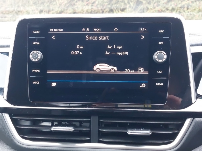 Used Volkswagen T-Roc 2025 for sale - 77299637: Photo 14