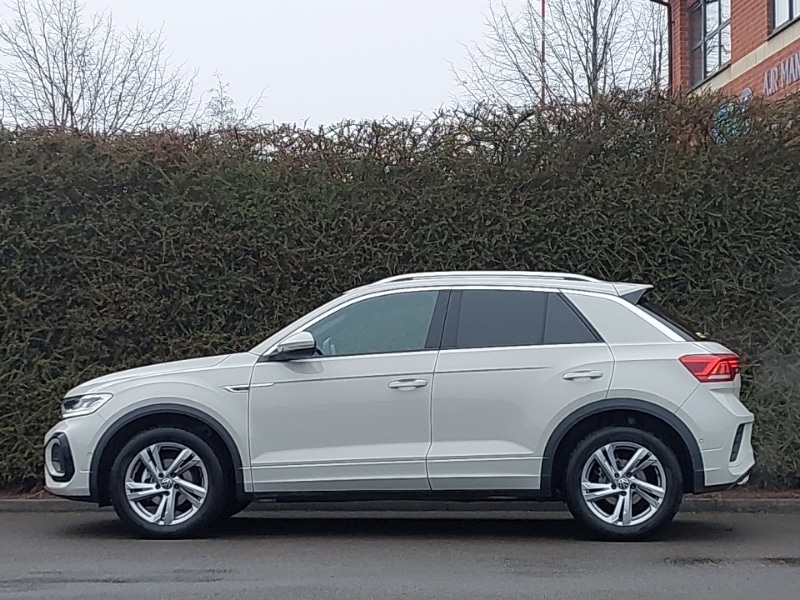 Used Volkswagen T-Roc 2025 for sale - 77299637: Photo 4