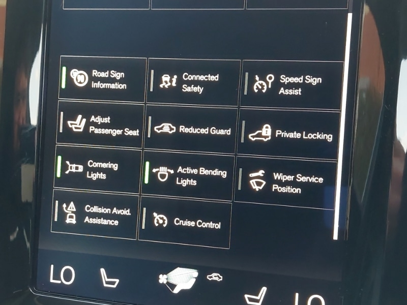 Used Volvo XC60 2018 for sale - 77112054: Photo 13