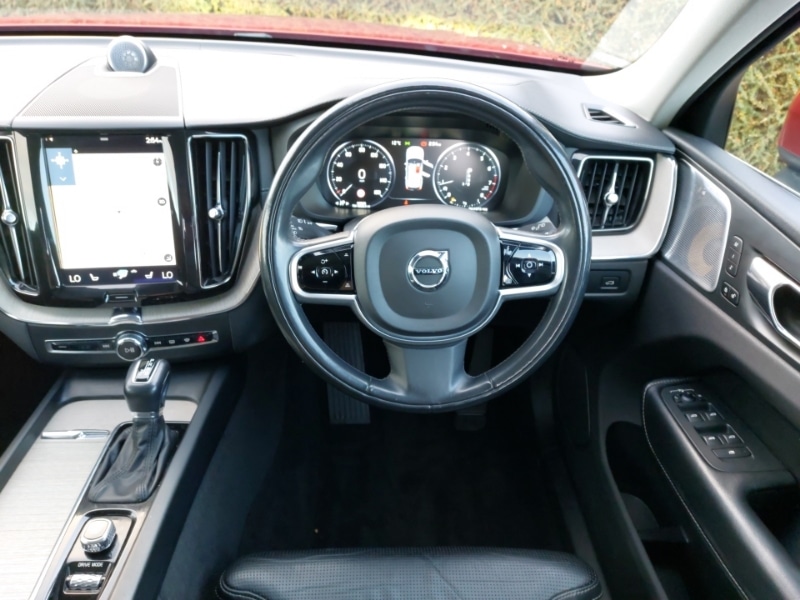 Used Volvo XC60 2018 for sale - 77112054: Photo 7