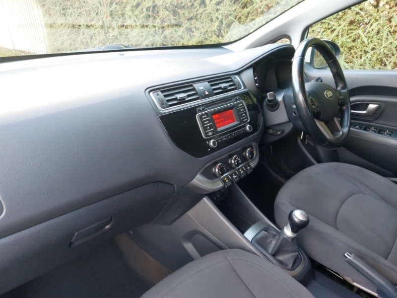 Used Kia Rio 2015 for sale - 76619059: Photo 5