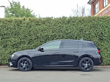Used Vauxhall Astra 2023 for sale - 79368317: Photo