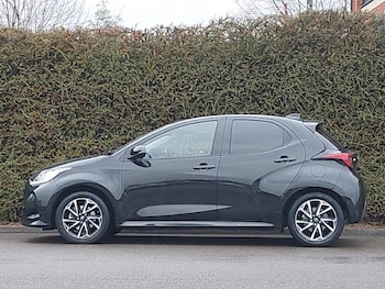 Used Toyota Yaris 2022 for sale - 77615059: Photo