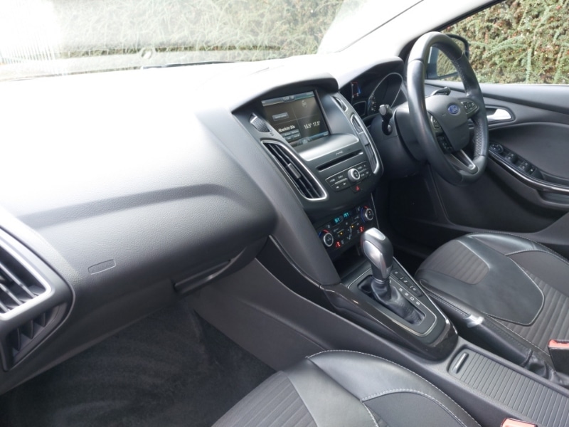 Used Ford Focus 2016 for sale - 76478718: Photo 5