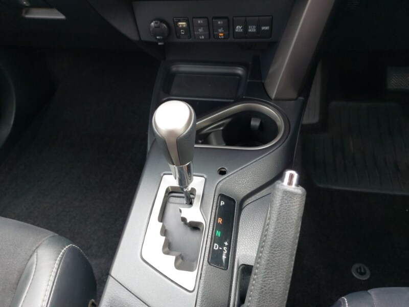 Used Toyota RAV4 2018 for sale - 77964121: Photo 16