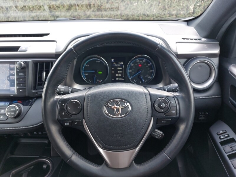 Used Toyota RAV4 2018 for sale - 77964121: Photo 17