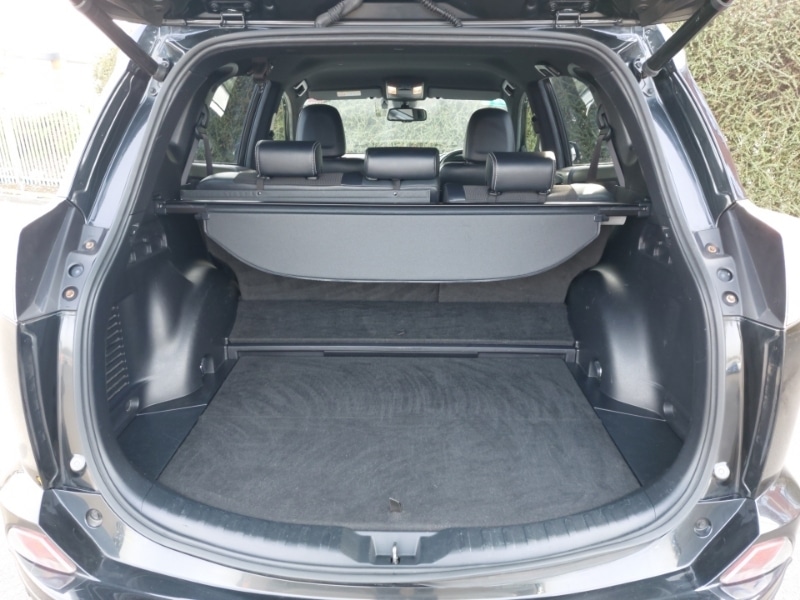 Used Toyota RAV4 2018 for sale - 77964121: Photo 8