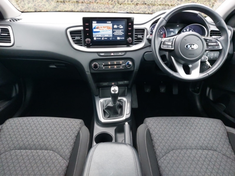 Used Kia XCeed 2020 for sale - 77284212: Photo 2