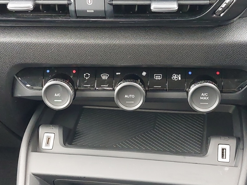 Used Citroen C4 2022 for sale - 77150127: Photo 15