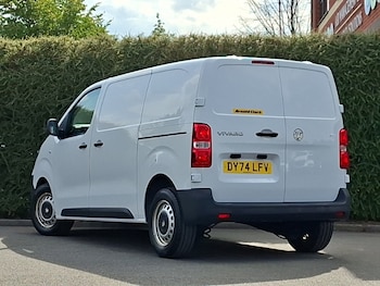 Used Vauxhall Vivaro 2024 for sale - 79420301: Photo