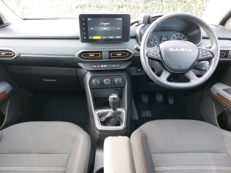 Used Dacia Sandero Stepway 2023 for sale - 76351285: Photo 2
