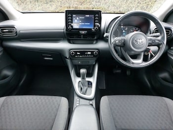 Used Toyota Yaris 2022 for sale - 77366691: Photo