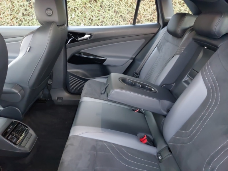 Used Volkswagen ID.4 2023 for sale - 77108044: Photo 6