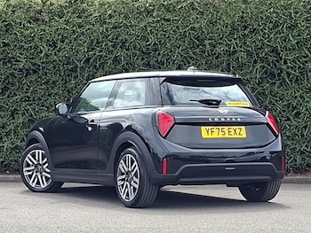 Used MINI Cooper 2025 for sale - 78928504: Photo