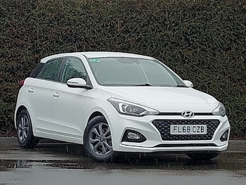Used Hyundai i20 2018 for sale - 77466871: Photo