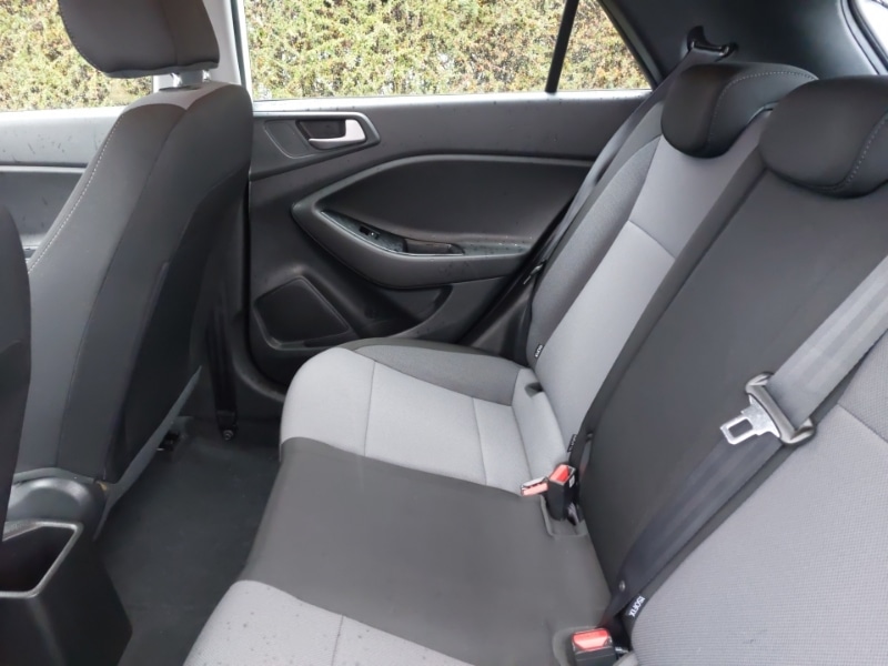 Used Hyundai i20 2018 for sale - 77466871: Photo 6