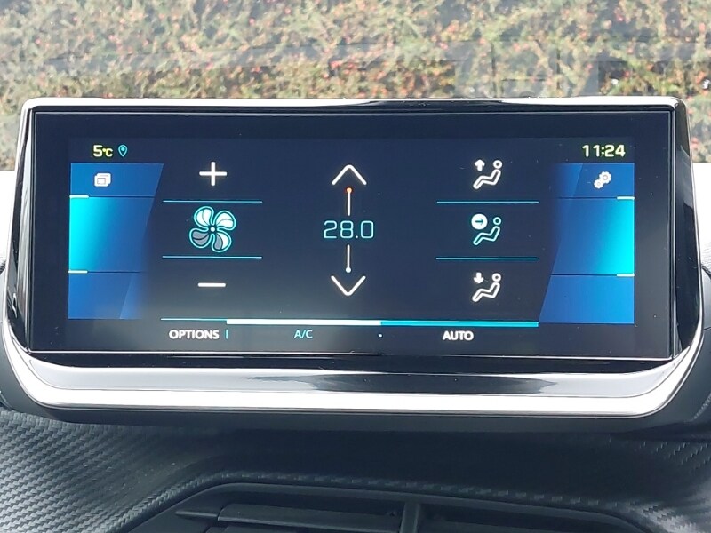 Used Peugeot 2008 2022 for sale - 77433207: Photo 15