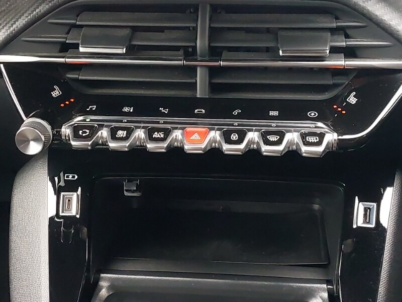 Used Peugeot 2008 2022 for sale - 77433207: Photo 16