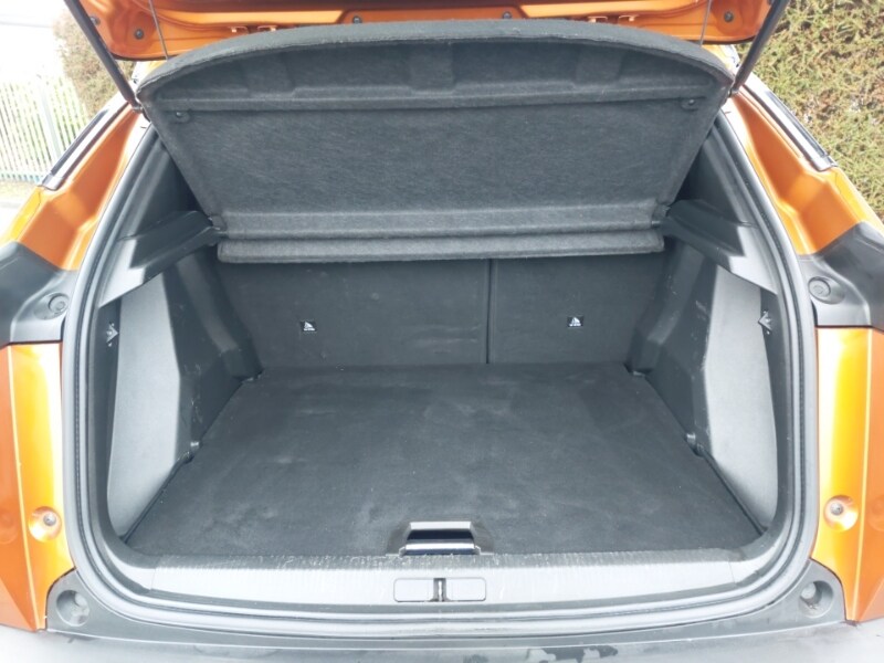 Used Peugeot 2008 2022 for sale - 77433207: Photo 8