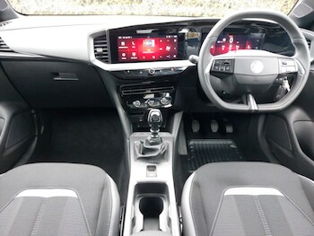 Used Vauxhall Mokka 2025 for sale - 76321450: Photo 2