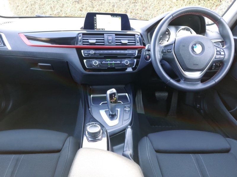 Used BMW 1 Series 2018 for sale - 76502208: Photo 2