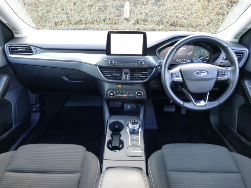 Used Ford Focus 2020 for sale - 76907317: Photo 2