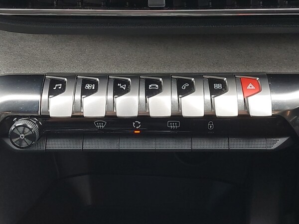 Used Peugeot 3008 2022 for sale - 75668721: Photo 16