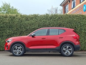 Used Volvo XC40 2024 for sale - 79707393: Photo