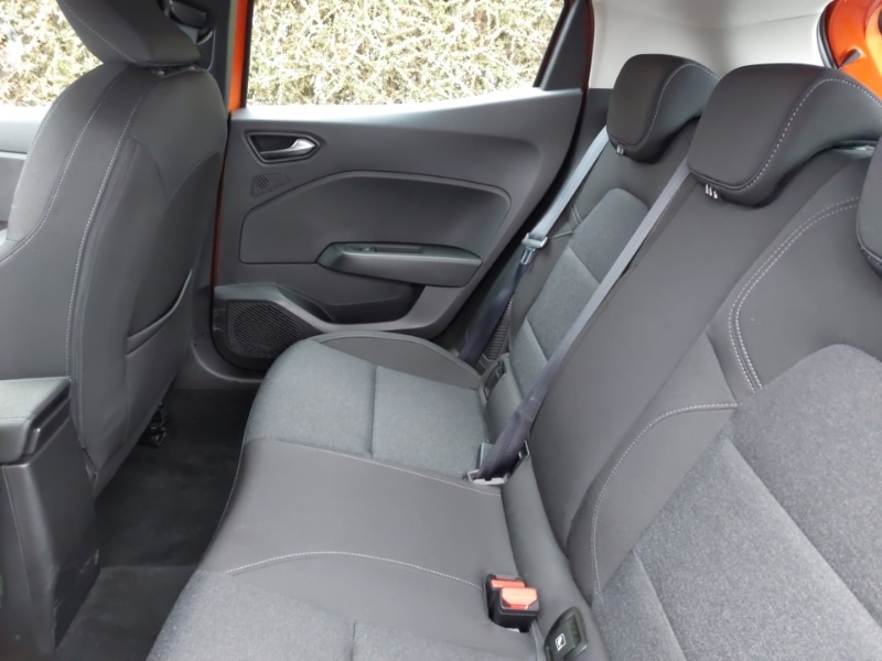 Used Renault Clio 2023 for sale - 77816165: Photo 6