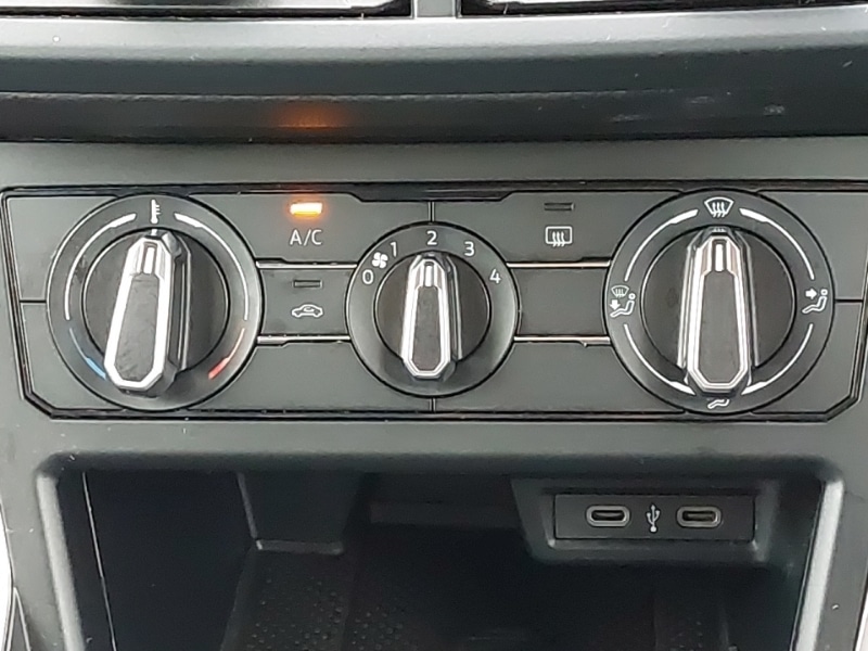 Used Volkswagen Polo 2024 for sale - 76403813: Photo 16