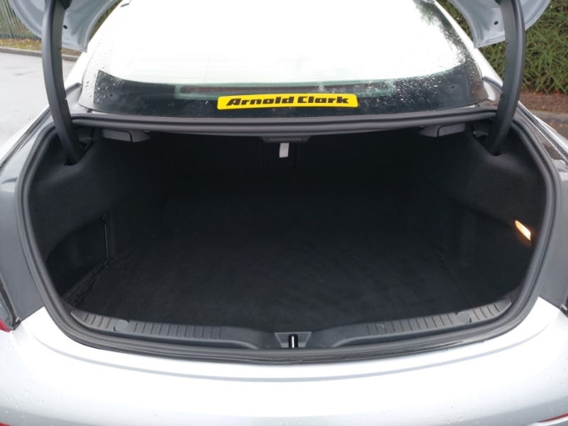 Used Mercedes-Benz C Class 2018 for sale - 77432962: Photo 8