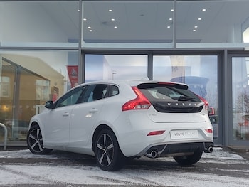 Used Volvo V40 2018 for sale - 77393006: Photo