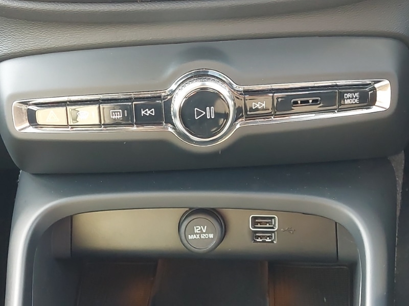 Used Volvo XC40 2022 for sale - 78164138: Photo 15