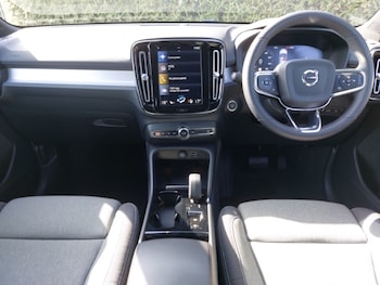 Used Volvo XC40 2022 for sale - 78164138: Photo