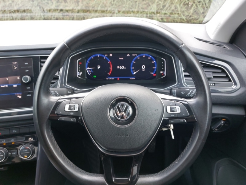 Used Volkswagen T-Roc 2019 for sale - 76351307: Photo 17